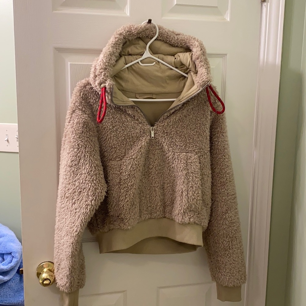 Lulu lemon fleece hooded quarter zip